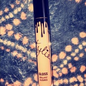 Kylie cosmetics so cute lipgloss!